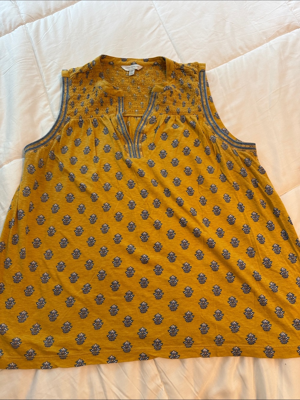 Lucky 🍀 bead medium Sleeveless Mustard Printed Tank Top -